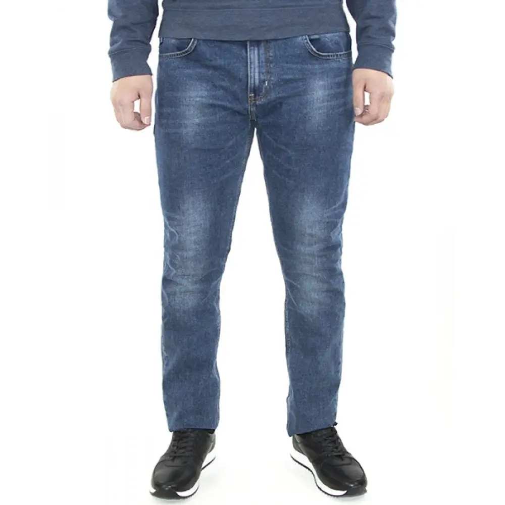 Sizning sherigingizni cheklash uchun jinsiy aloqa mebellari